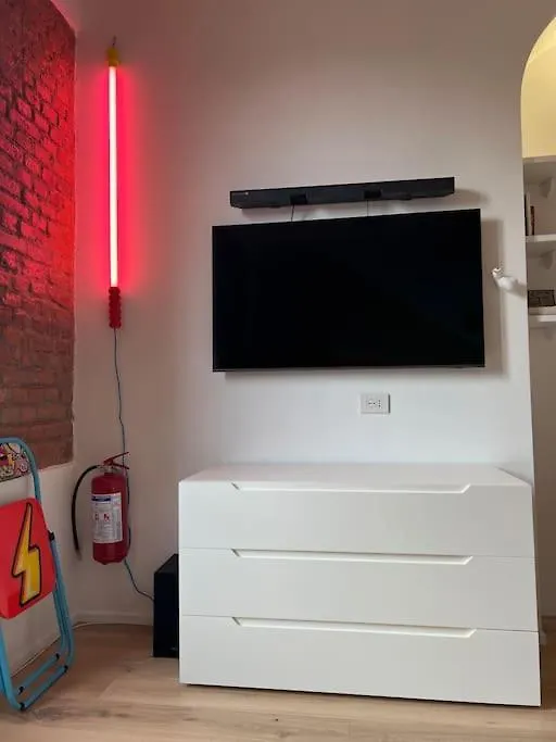 Bm 93 Comfort Suite Milán Apartamento
