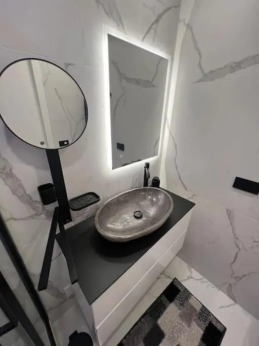 Bm 93 Comfort Suite Milán Apartamento